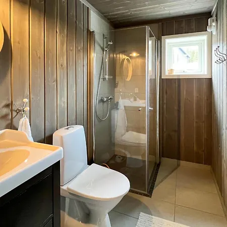 3 Bedroom Beautiful In بيت للعطل ليلّيهامّير